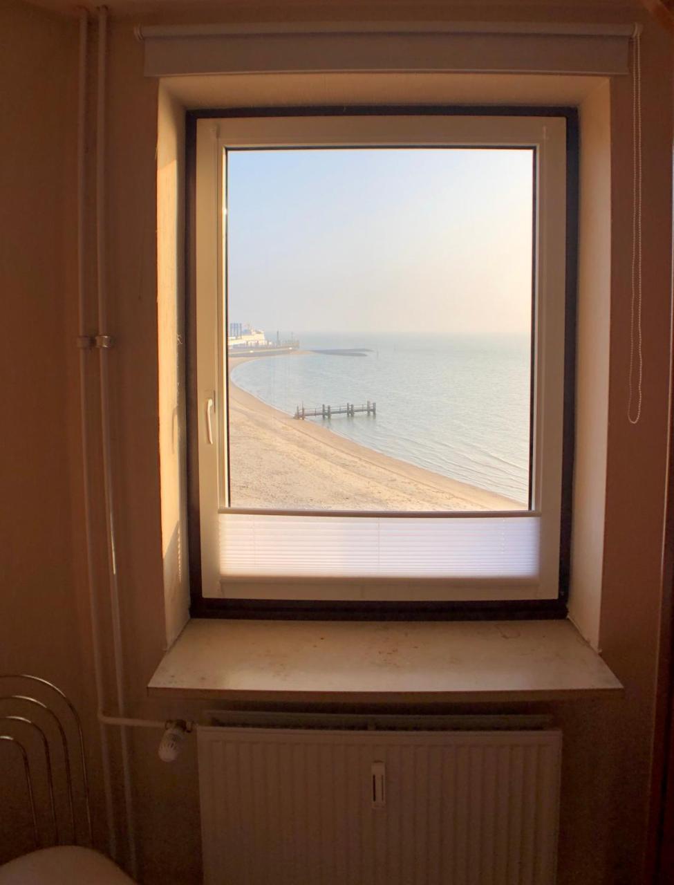 Ferienwohnung im Strandhotel Wyk auf Föhr Exterior foto